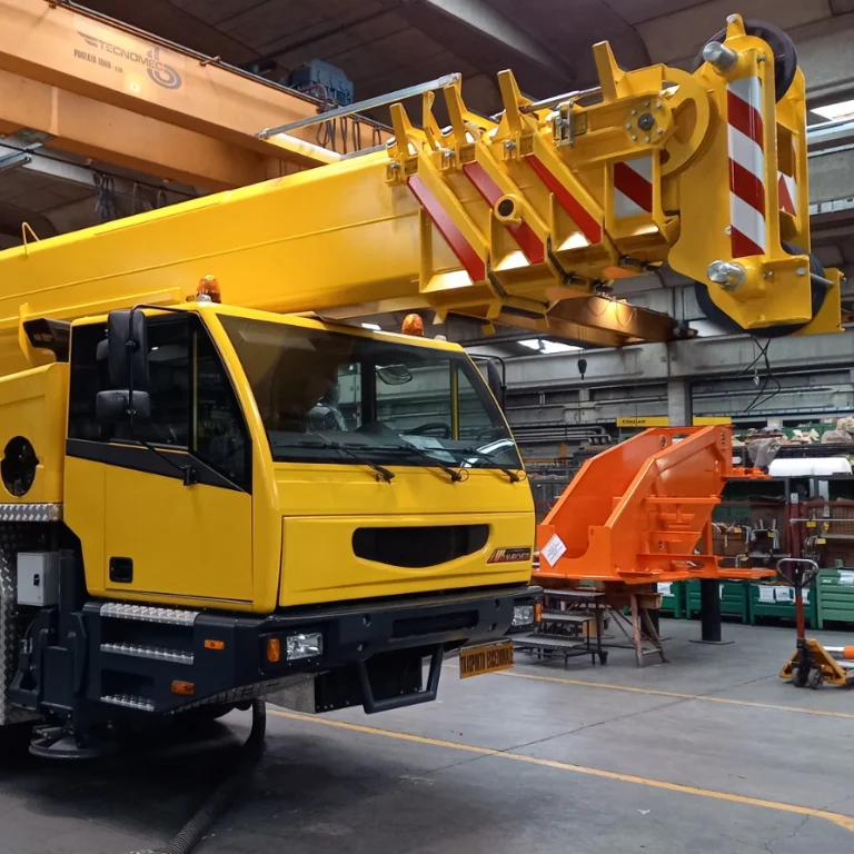 visurgājējs-autoceltnis marchetti mg-70.4 fotogrāfijas