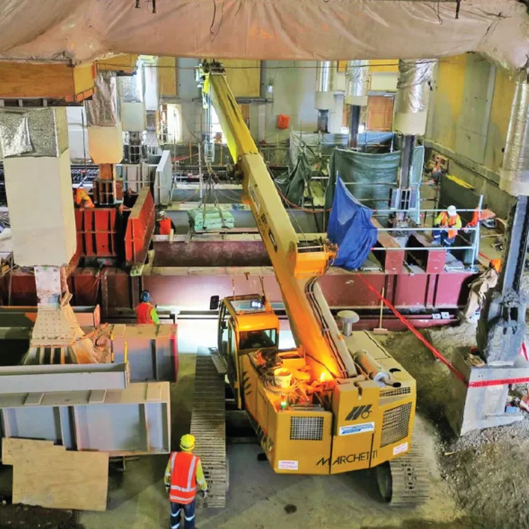 crawler-crane marchetti cw-25.35 photos