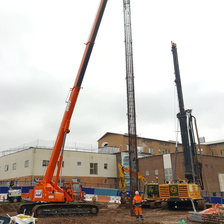 grue-sur-chenilles marchetti cw-45.32 photos