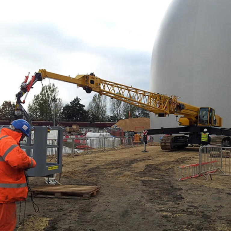 guindaste-sobre-esteiras marchetti cw-70.42 fotos