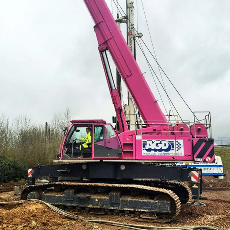 guindaste-sobre-esteiras marchetti cw-70.42 fotos