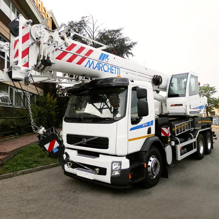 caminhão-guindaste marchetti mtk-40 fotos