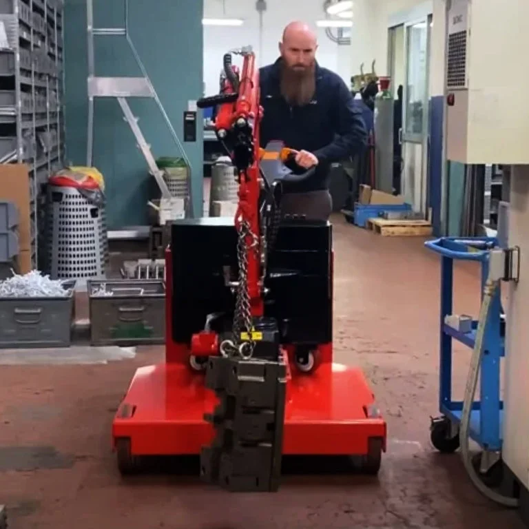 grua-de-oficina-com-contrapeso axa-flexlifting orbit-500el fotos