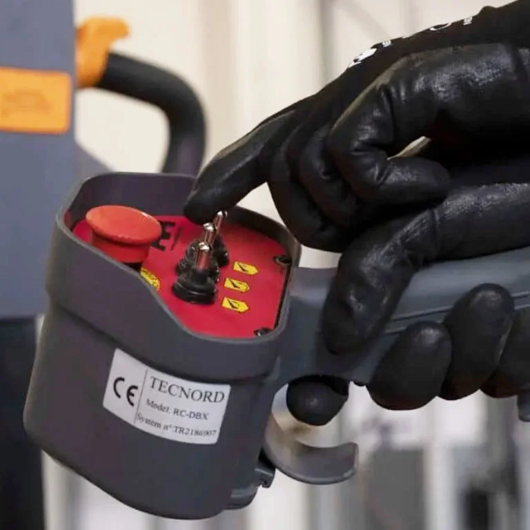 grua-de-oficina-com-contrapeso axa-flexlifting omnia-2tl fotos