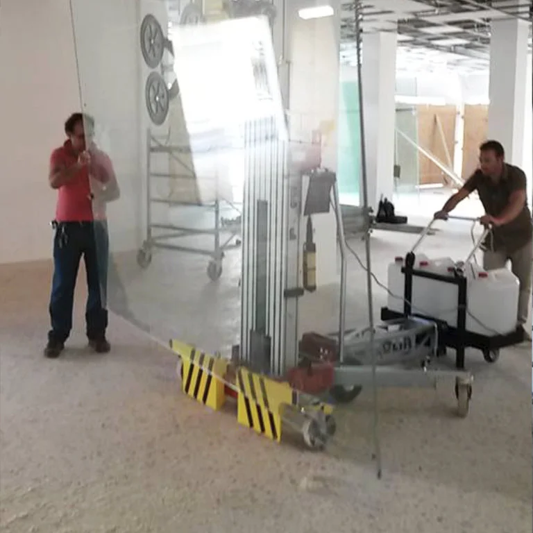 materiālu-pacēlājs golia bull fotogrāfijas