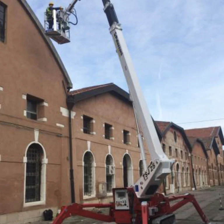 гусеничный-коленчатый-подъемник palazzani tsj25 фотографии