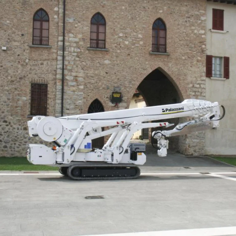 гусеничный-коленчатый-подъемник palazzani xtj43 фотографии