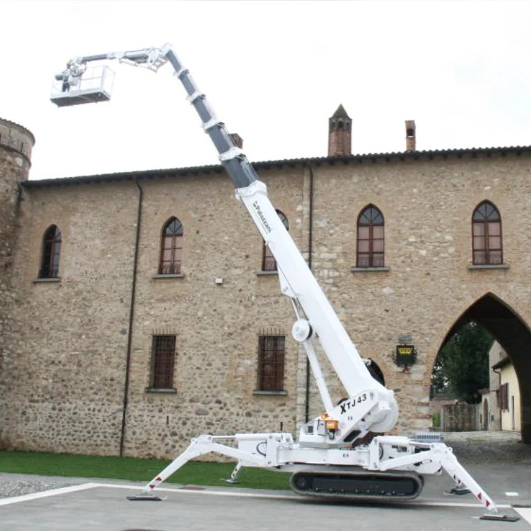 гусеничный-коленчатый-подъемник palazzani xtj43 фотографии