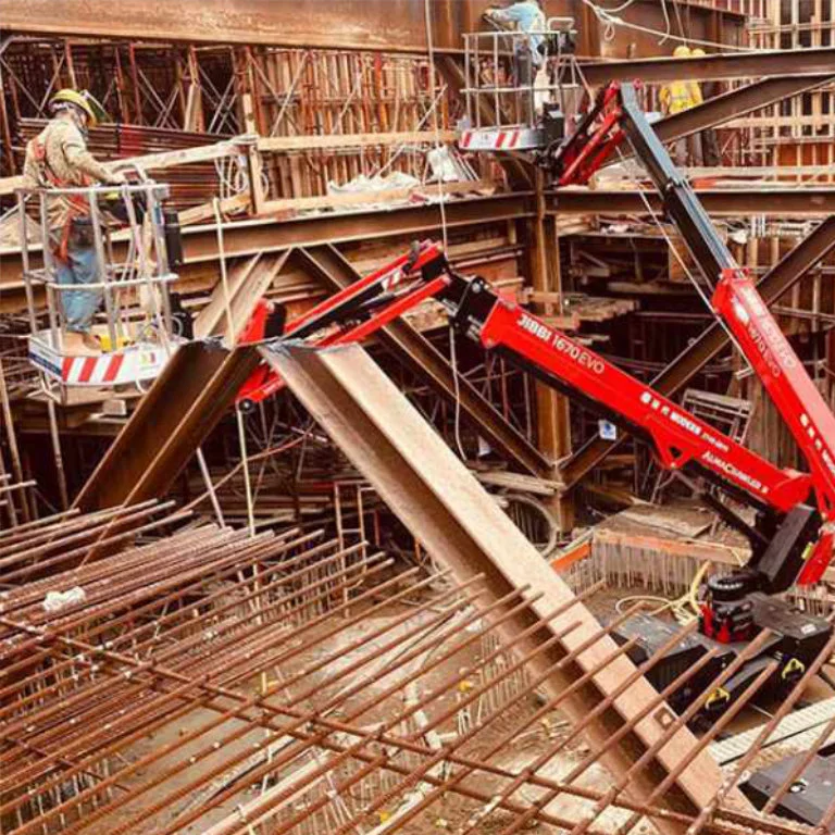 гусеничный-телескопический-подъемник almac jibbi-1670-evo фотографии