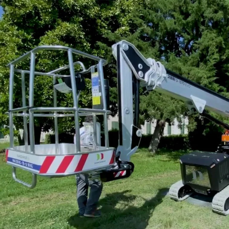 гусеничный-телескопический-подъемник almac jibbi-u-1570-lth фотографии