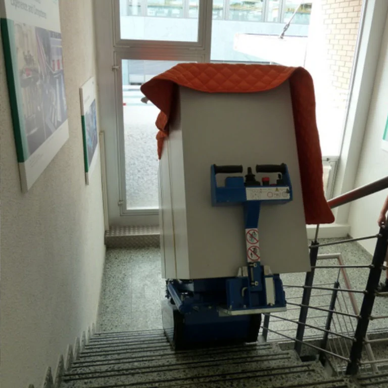 viksrinis-laiptu-kopiklis-su-akumuliatorinis pianoplan 600j-speedy-vertical nuotraukos