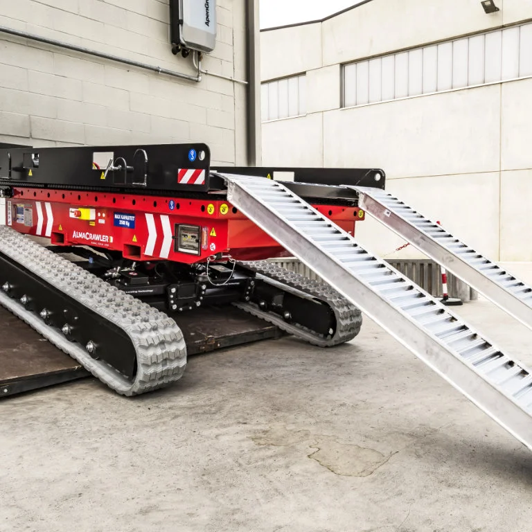 kāpurķēžu-pārvadātājs almac multiloader-25-performance fotogrāfijas