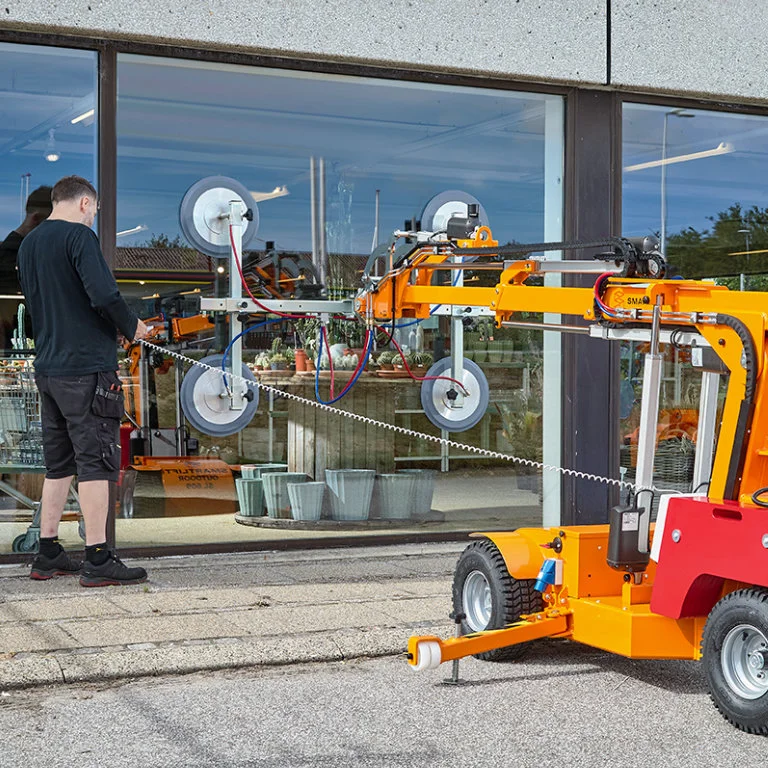 iestiklošanas-robots smartlift sl-609 fotogrāfijas