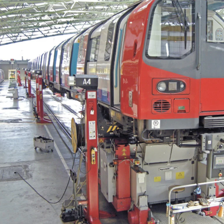 мобильные-колонны-подъемники-поездов eurogamma egsxl100 фотографии