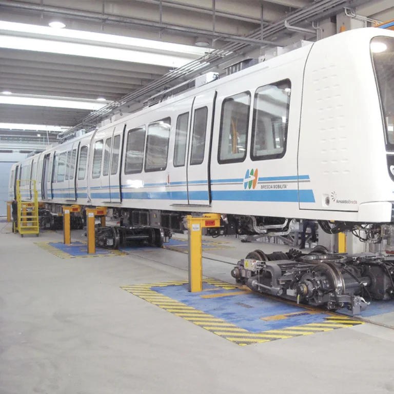 mobiilsed-rongidele-post-tõstukid eurogamma egsxl-underfloor fotod