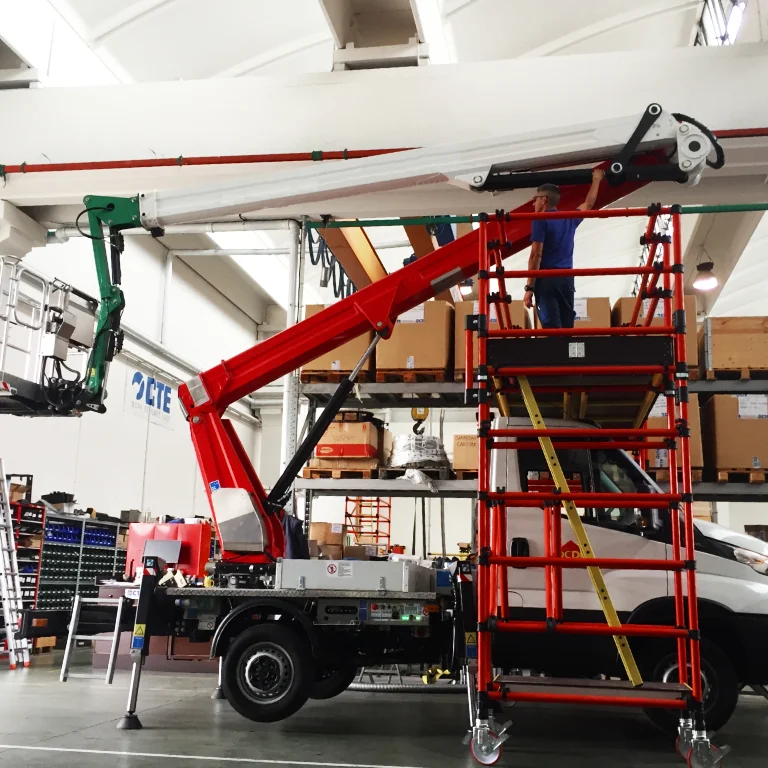 fiberglass-scaffolds genex buses-scaffolds photos