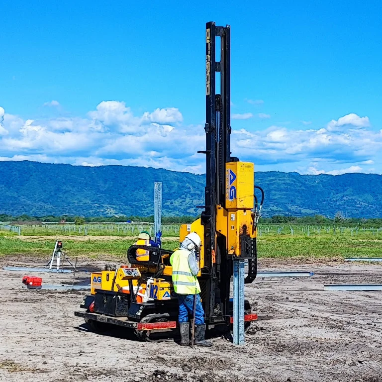 hincaposte-sobre-orugas orteco hdpro-1200j fotos