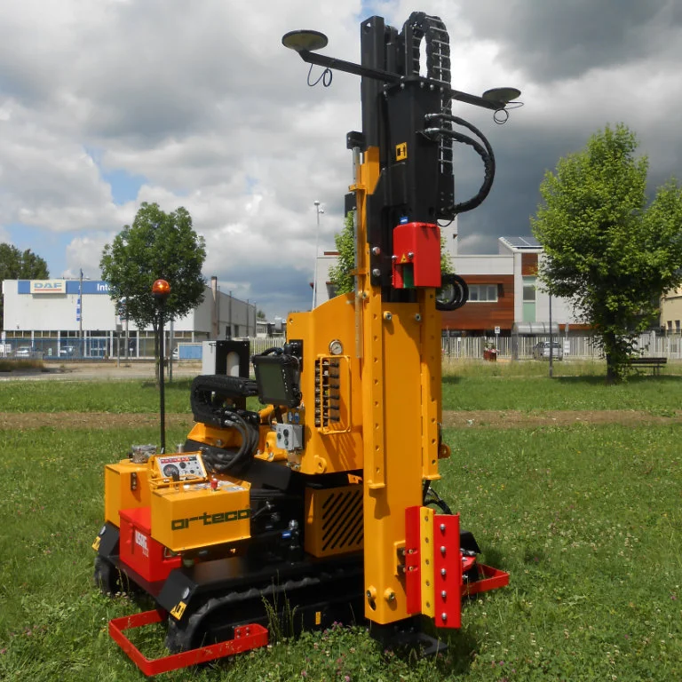 pašgājējs-pāļu-dzinis orteco ppa-230j fotogrāfijas