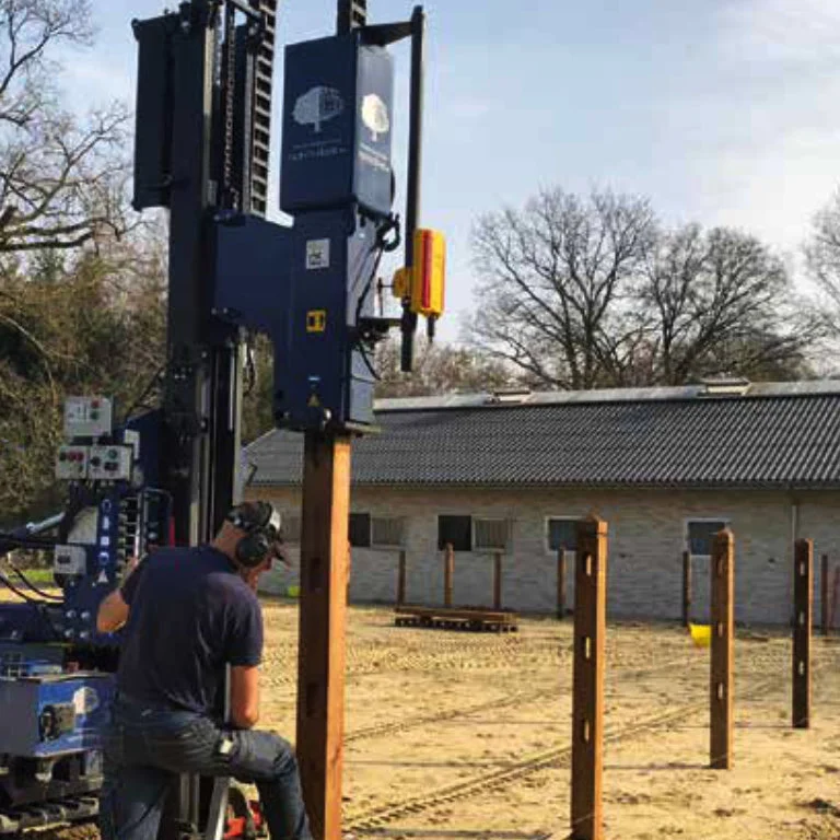 bate-estacas-sobre-esteiras orteco smart-750j fotos