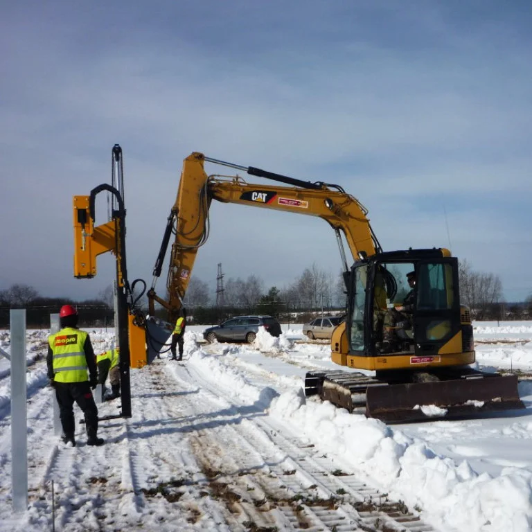 сваебойная-установка-для-экскаваторе orteco 750j фотографии