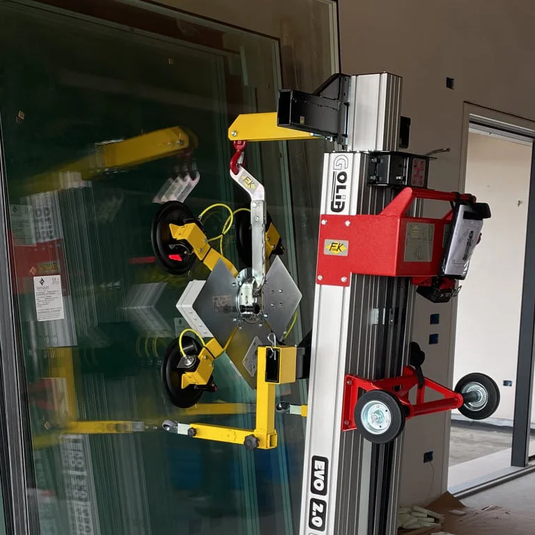 medžiaginis-keltuvas golia 350mm-fork photo