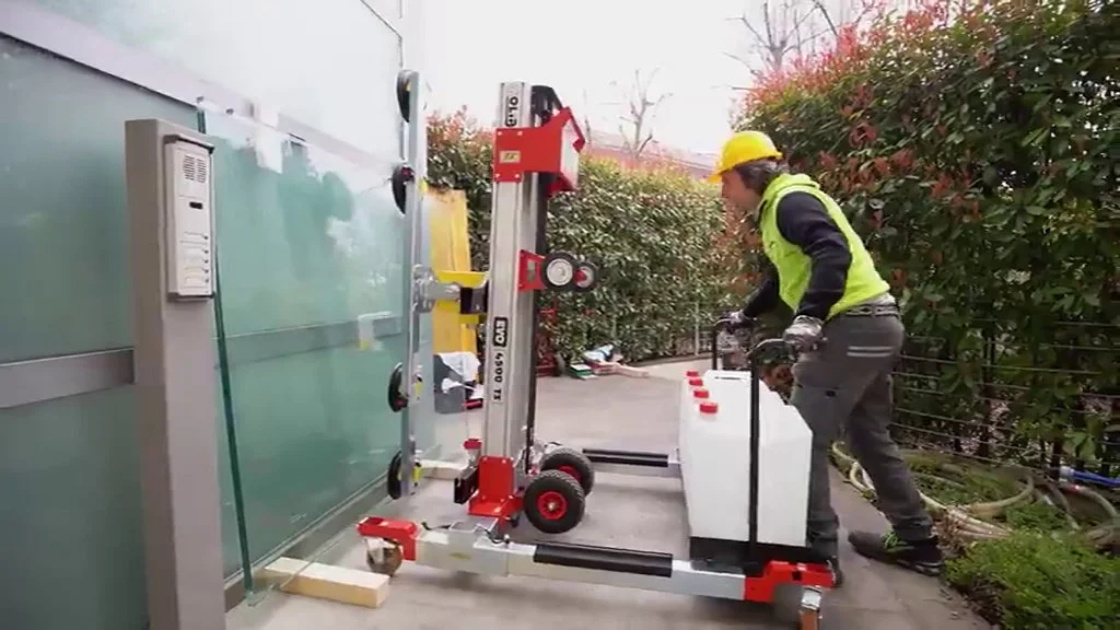 video GOLIA EVO4500TS tööl, klaasist varikatus