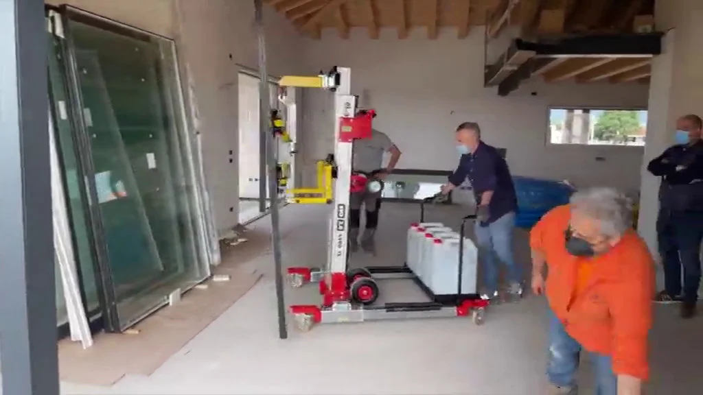 video GOLIA EVO4500TS tööl, uksed