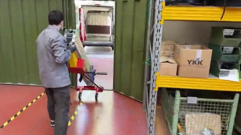 video GOLIA SLIM TS transport