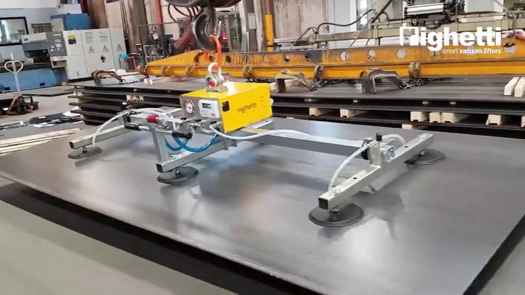 Vaizdo įrašas fs6eb-500 vakuuminis keltuvas metalo, darbe